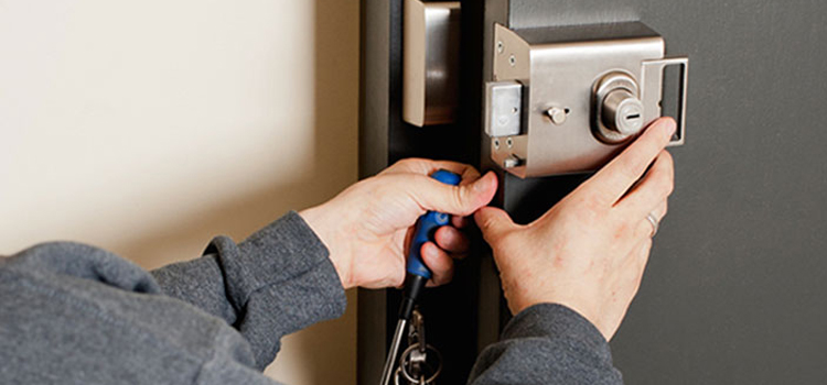 Deadbolt Lock Installation Los Angeles